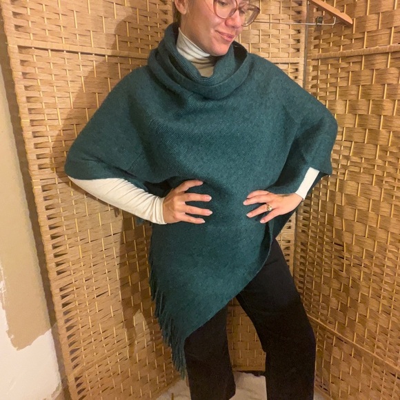 Chico's Sweaters - Chico’s NWT Sweater Poncho